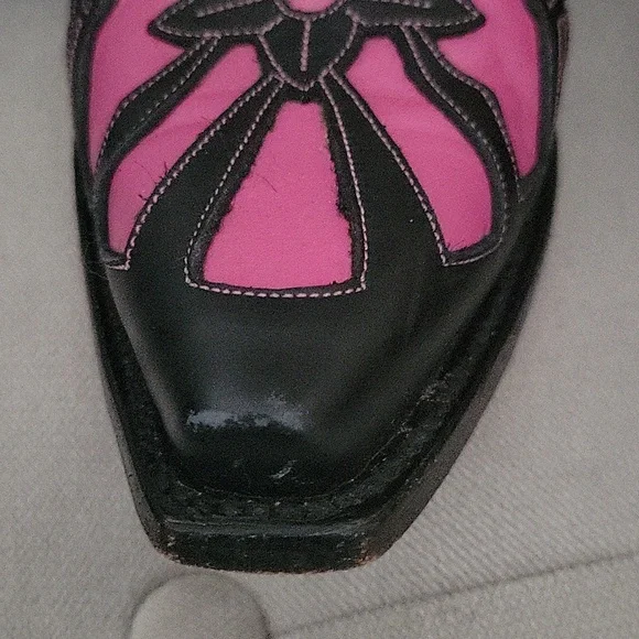 Lane boots, pink and black size 8.5. - Picture 5 of 9